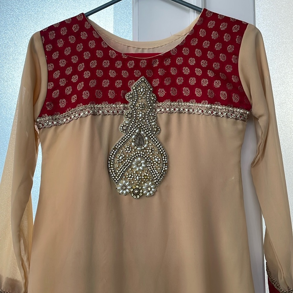 2 PCs gently used